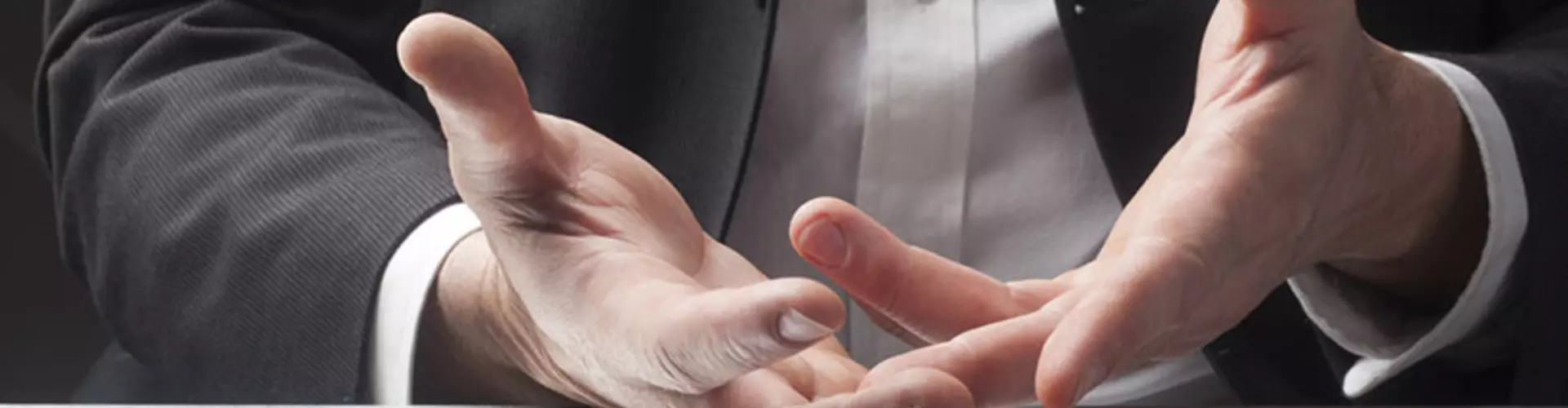 10 Body Language Tips for Success 10 Body Language Tips for Success