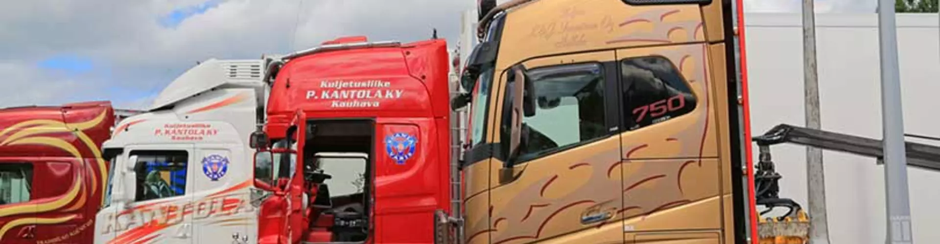 5 Lucrative and Rewarding Trucking Jobs to Consider 5 Lucrative and Rewarding Trucking Jobs to Consider