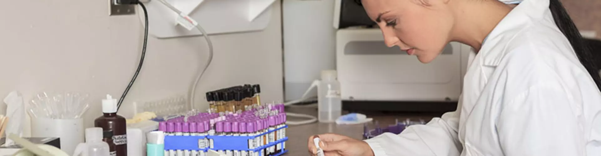 4 Tips for Landing a Pharmacy Technician Job 4 Tips for Landing a Pharmacy Technician Job